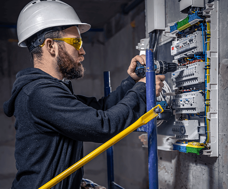 Battery Replacement Technician